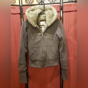 Abercrombie hoodie jacket w/ faux fur, brownish gray Size M, fits like a Small
